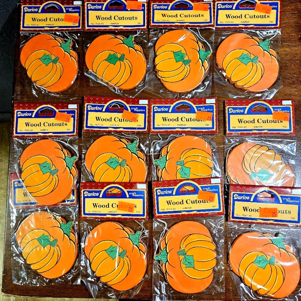 Darcie Wood Pumpkin Cutouts Lot of 12 for Decor Crafts Halloween Fall Ornament